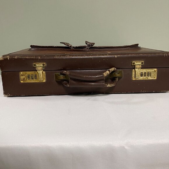 Vintage LAND Leather Briefcase 4” wide with brass combination locks - Picture 3 of 16